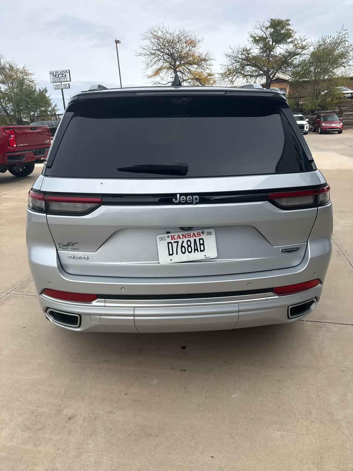 2022 Jeep Grand Cherokee Summit