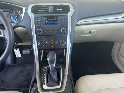 2015 Ford Fusion SE