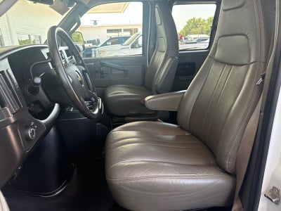 2020 Chevrolet Express Passenger 3500 LS