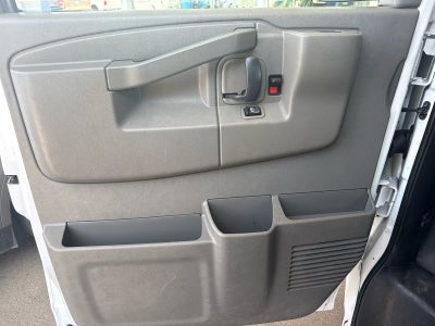 2020 Chevrolet Express Passenger 3500 LS