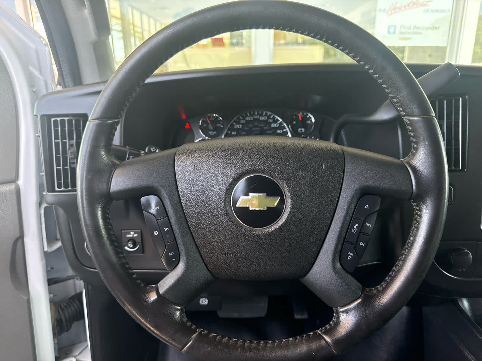 2020 Chevrolet Express Passenger 3500 LS