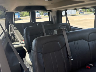 2020 Chevrolet Express Passenger 3500 LS