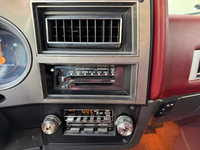 1987 Chevrolet 1/2 Ton Pickups Base