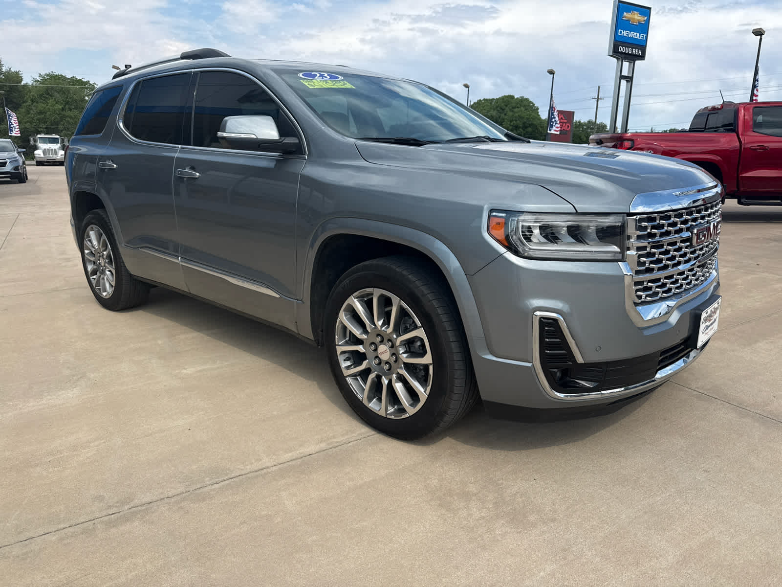 2023 GMC Acadia Denali