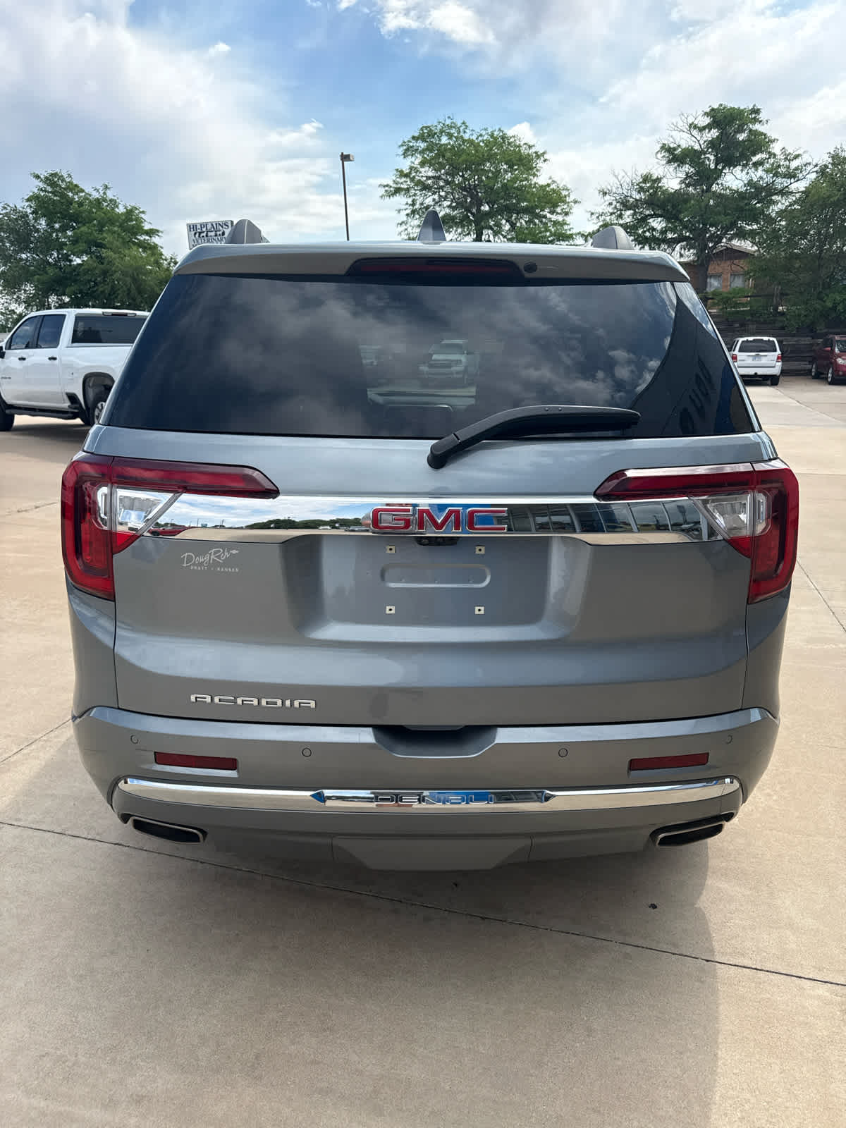 2023 GMC Acadia Denali