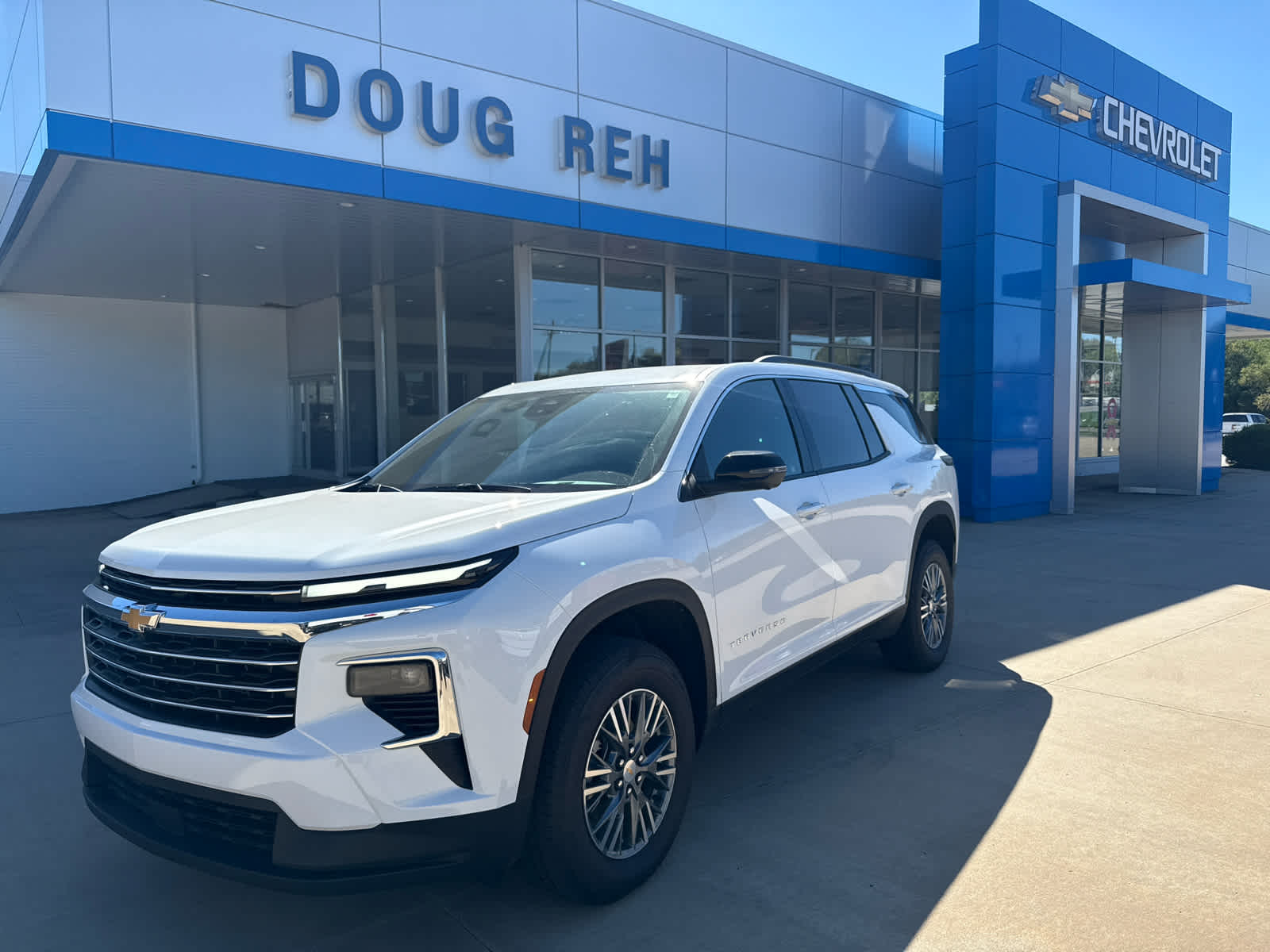 2027 Chevrolet Traverse LT