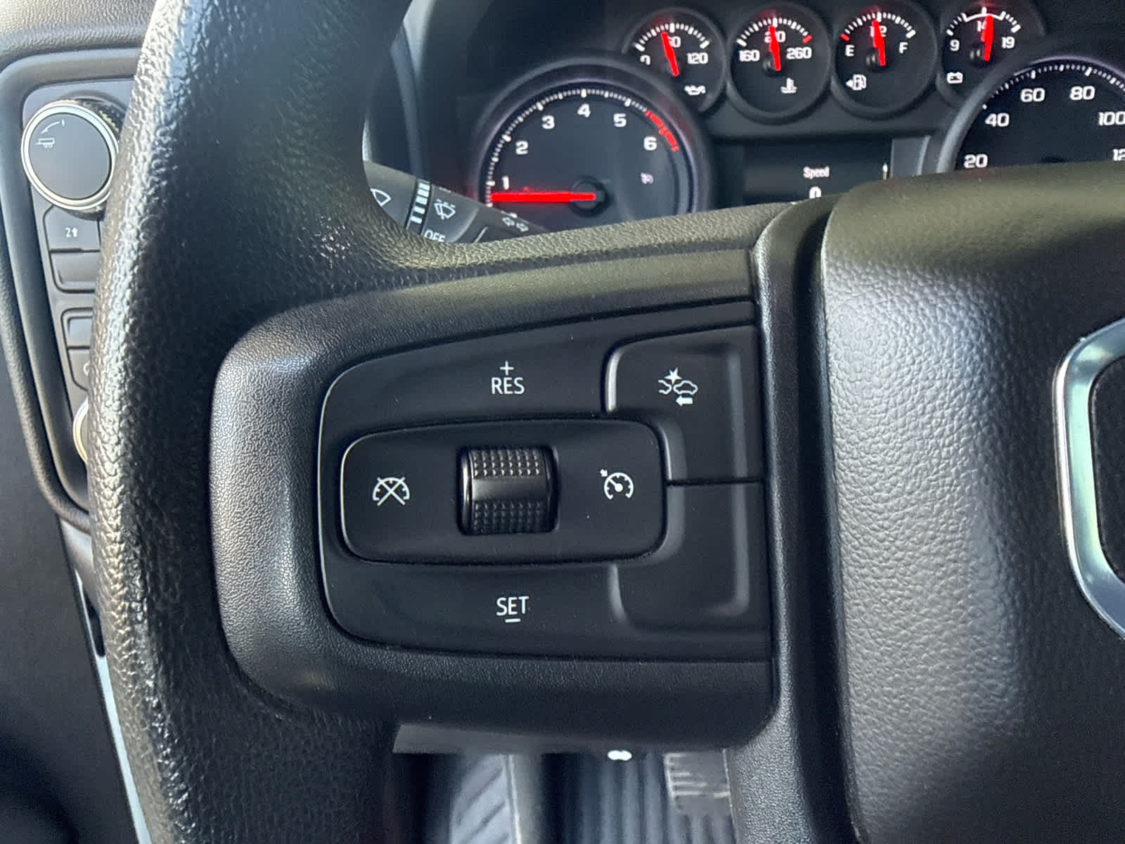 2024 GMC Sierra 2500 HD Pro