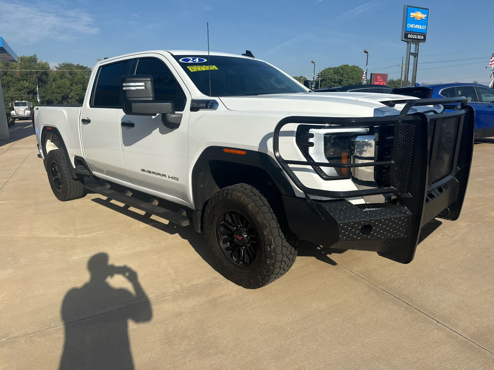 2024 GMC Sierra 2500 HD Pro