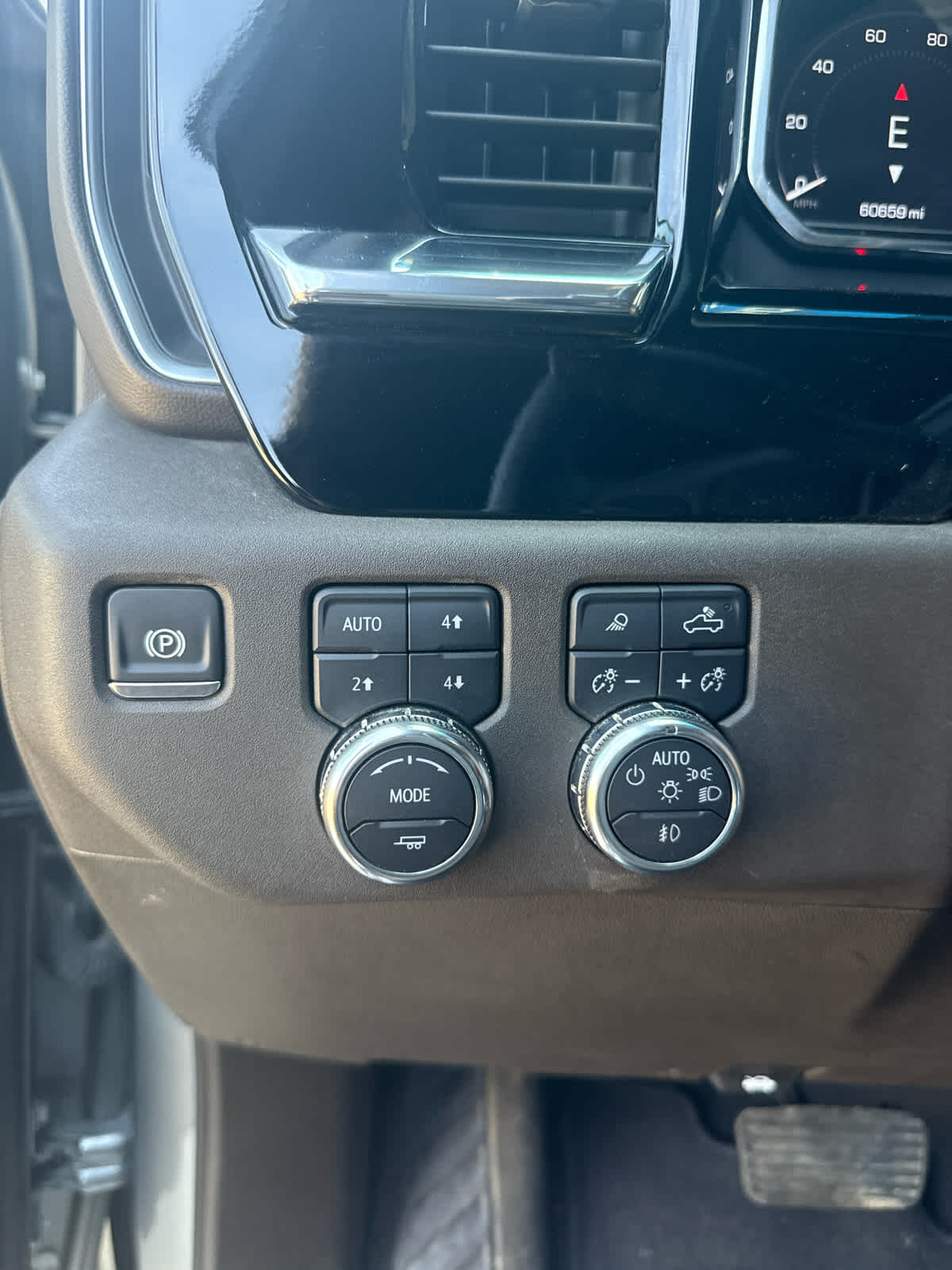 2024 GMC Sierra 2500 HD SLT