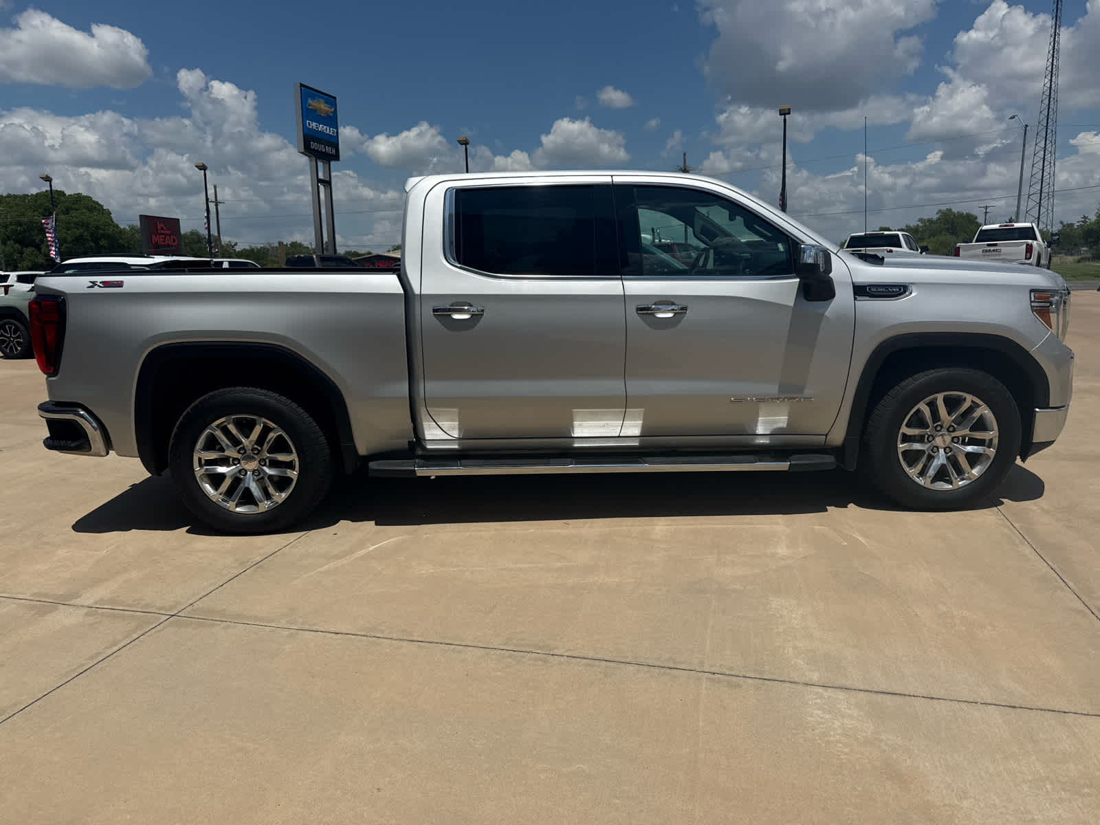 2019 GMC Sierra 1500 SLT