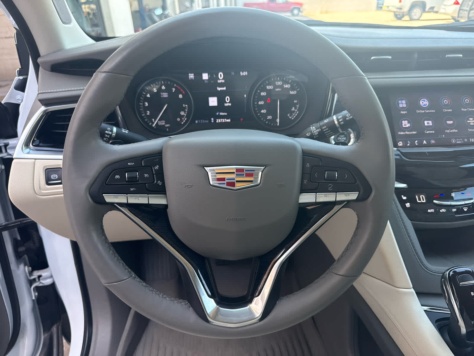2024 Cadillac XT6 Premium Luxury