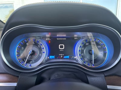 2015 Chrysler 300 300C Platinum