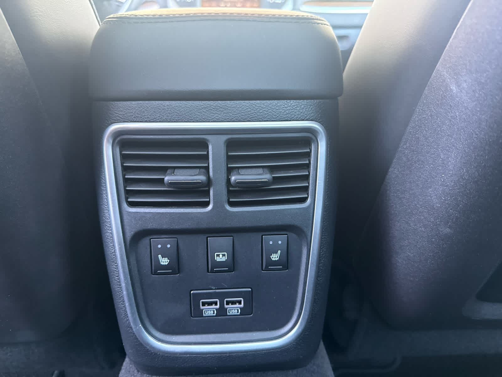 2015 Chrysler 300 300C Platinum