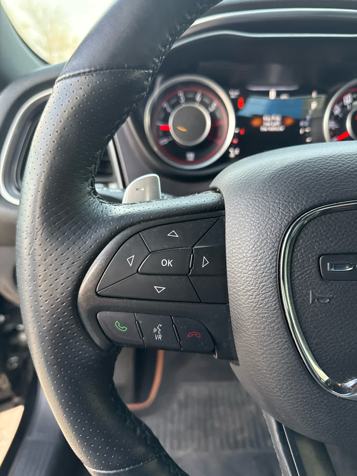 2015 Dodge Challenger R/T Plus Shaker