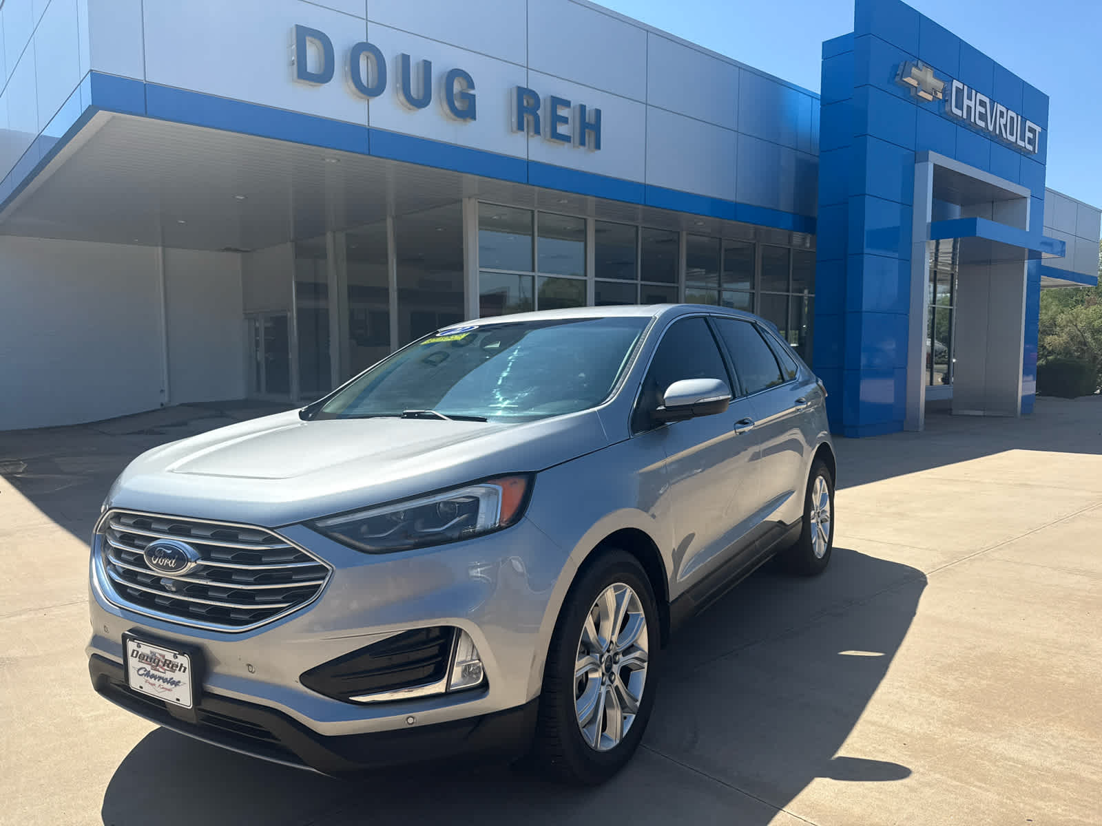 2022 Ford Edge Titanium