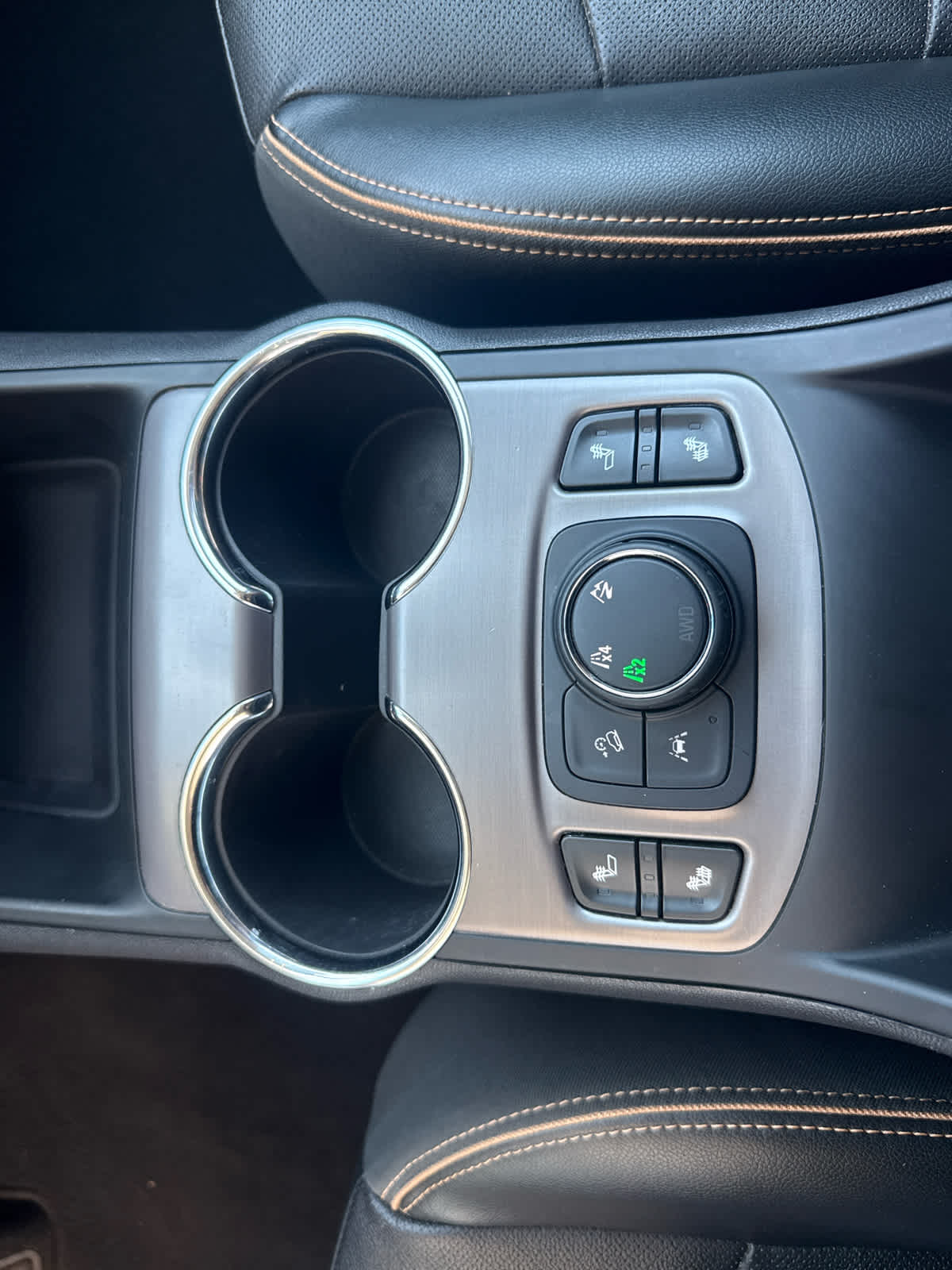 2023 GMC Terrain AT4
