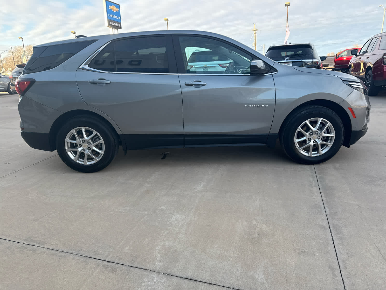 2024 Chevrolet Equinox LT