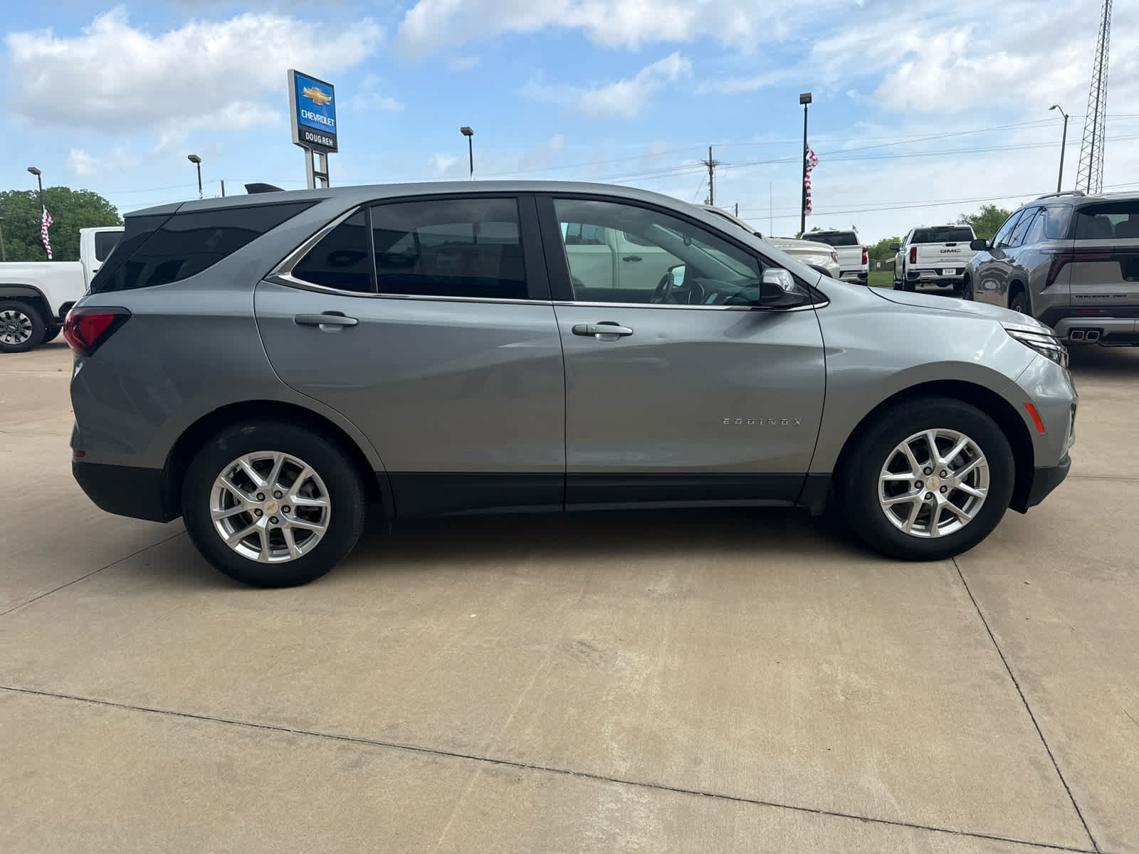 2024 Chevrolet Equinox LT