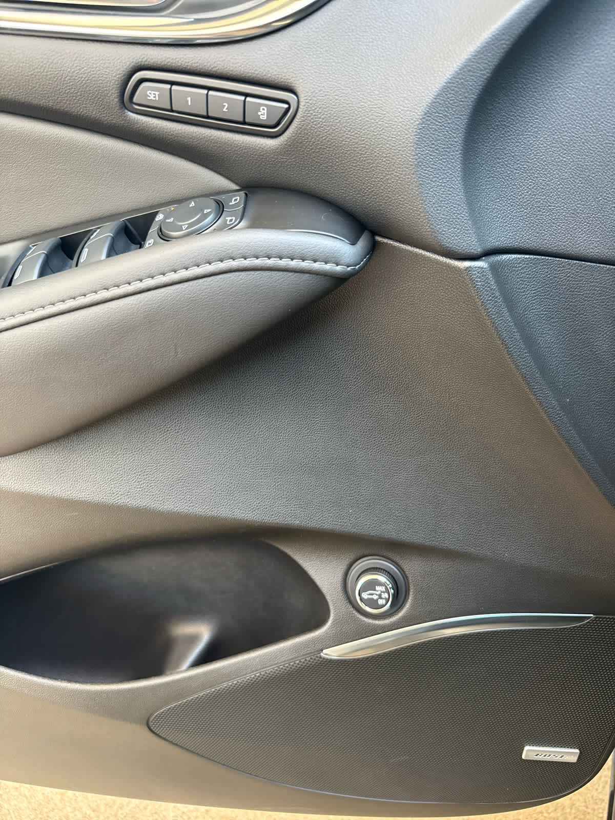 2023 Buick Enclave Avenir