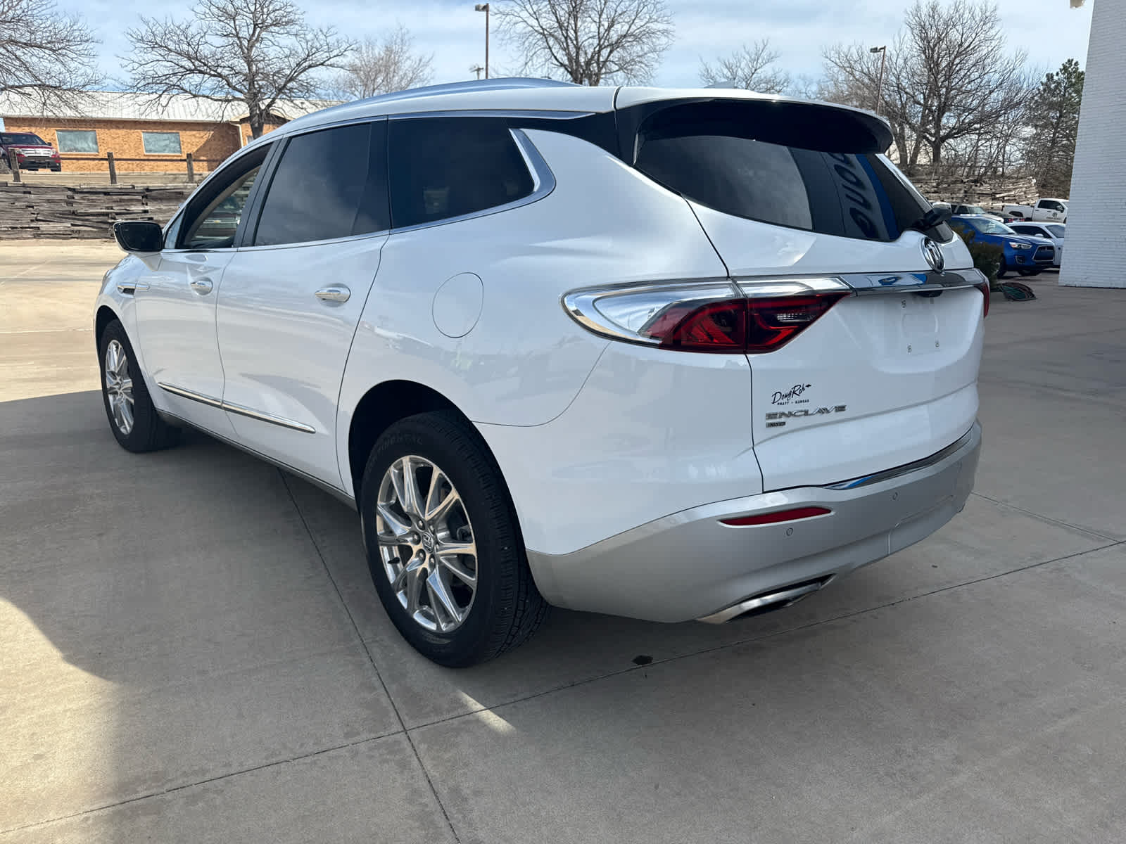 2023 Buick Enclave Essence