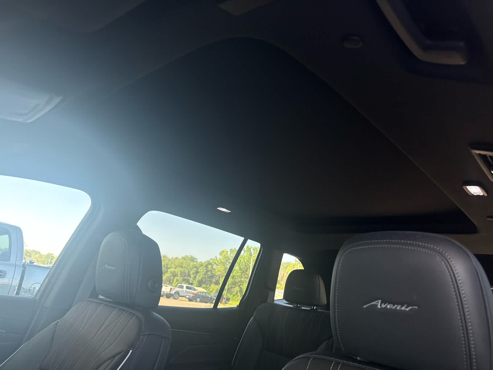 2025 Buick Enclave Avenir