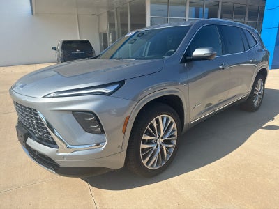 2025 Buick Enclave Avenir
