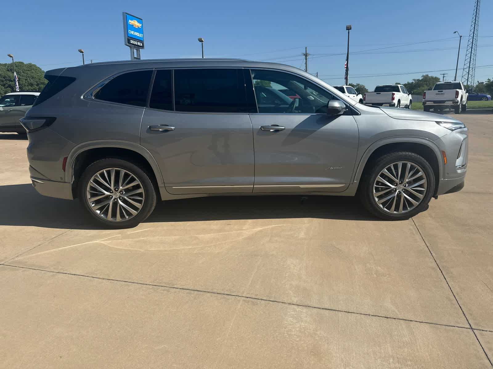 2025 Buick Enclave Avenir