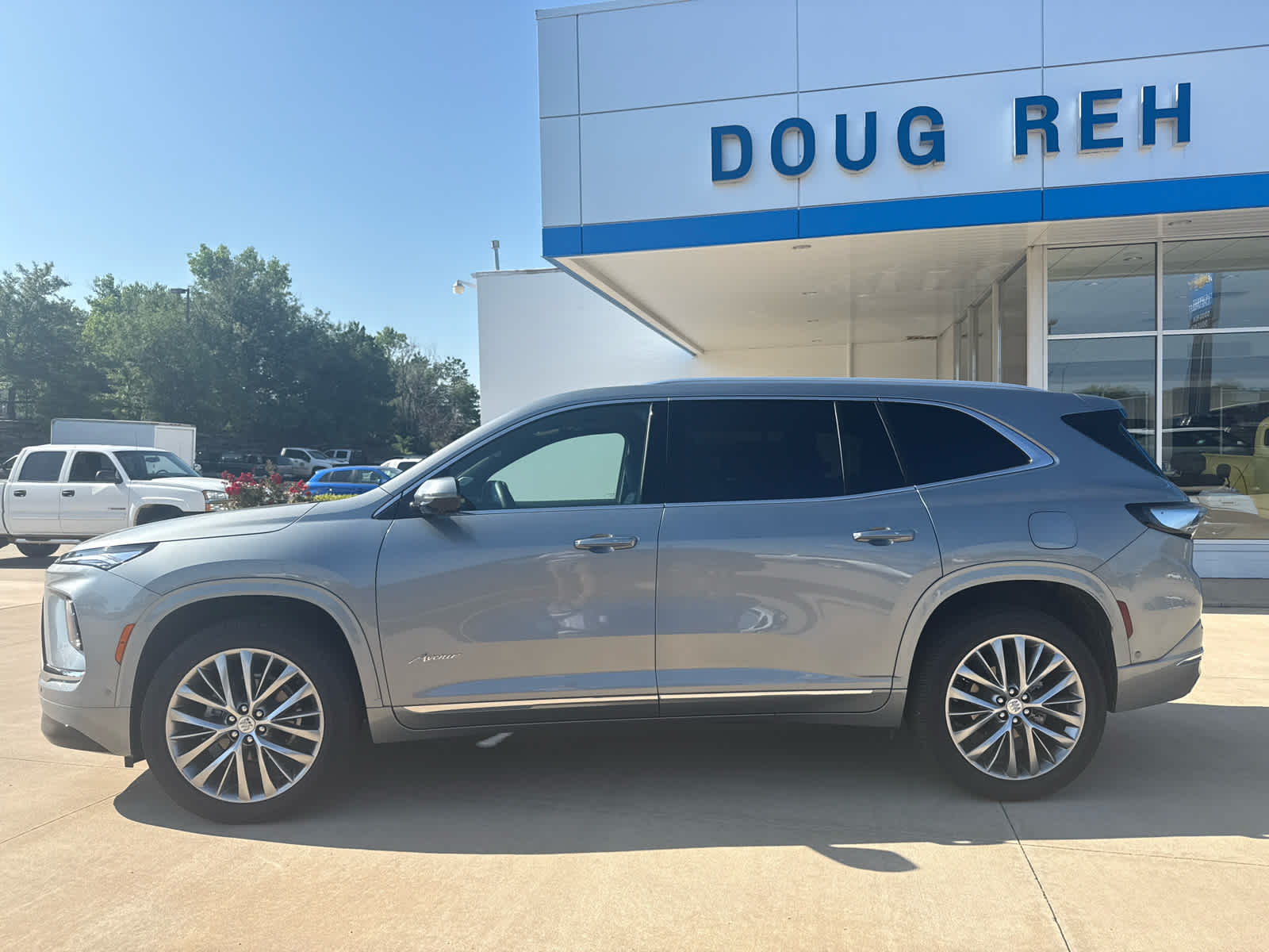 2025 Buick Enclave Avenir