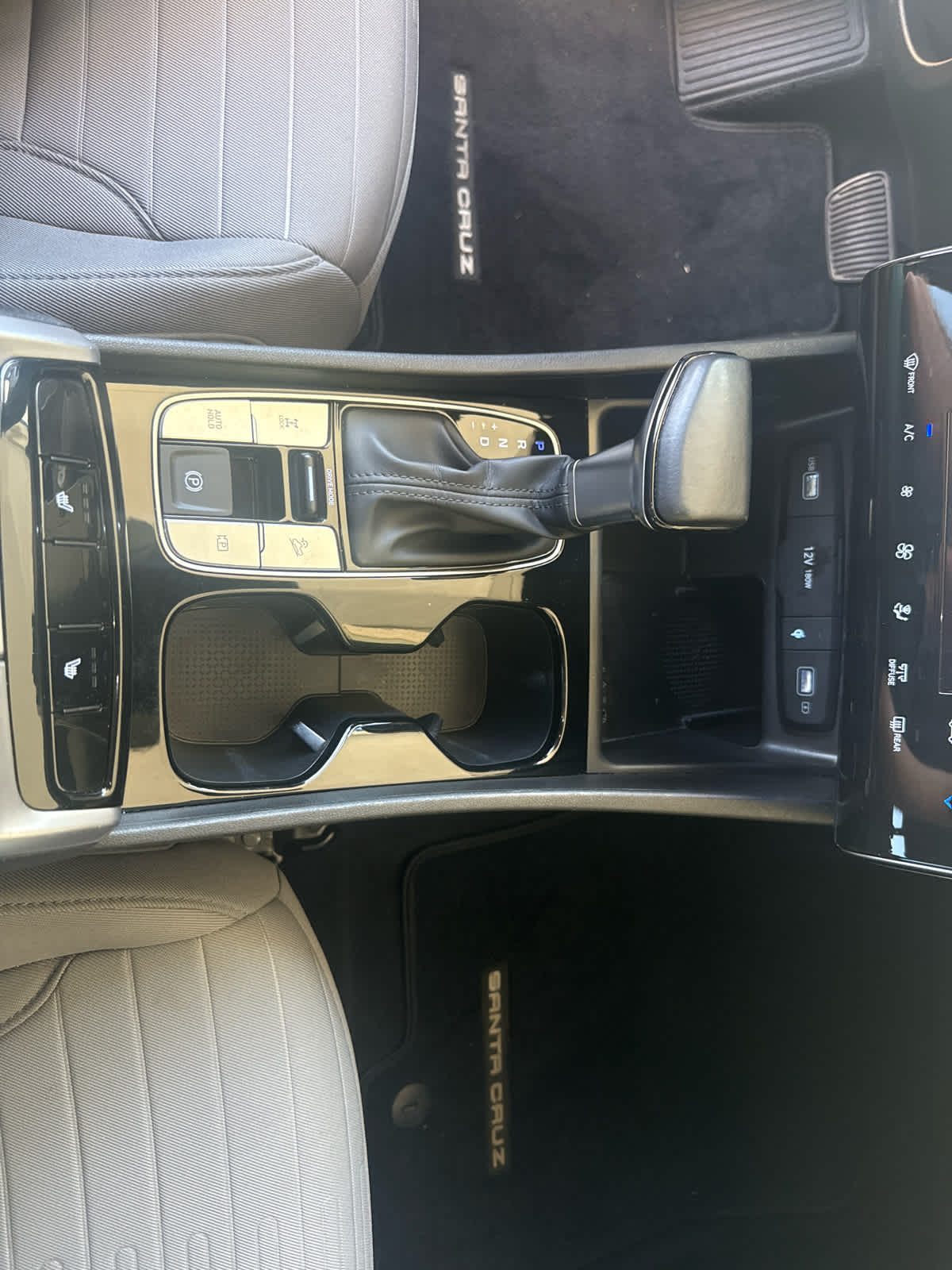 2022 Hyundai Santa Cruz SEL Premium